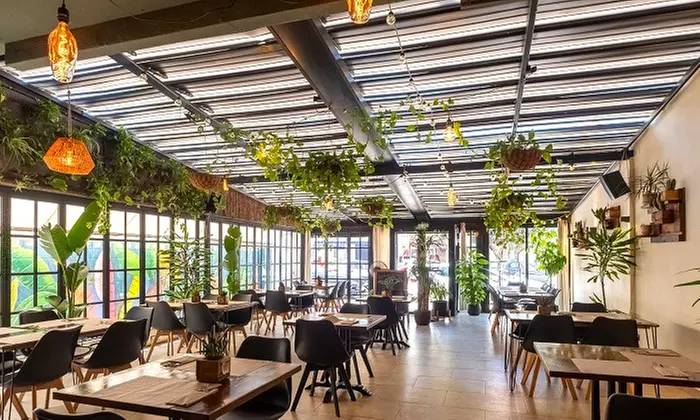 Menú vegetariano para 2 o 4 personas en Baobab Soul Kitchen And Bar