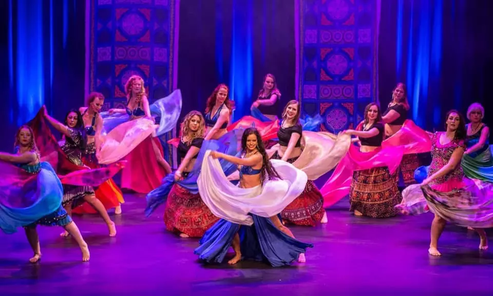 Buikdanslessen naar keuze