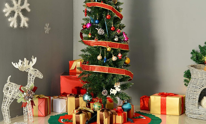 Image 2: HomCom 1.5m Artificial Christmas Tree