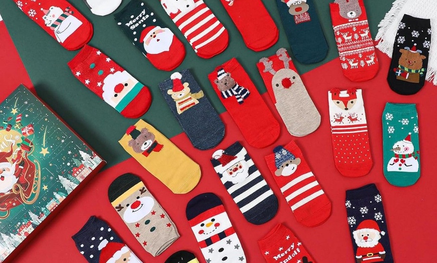 Image 4: 24 days Christmas Sock Advent Calendar