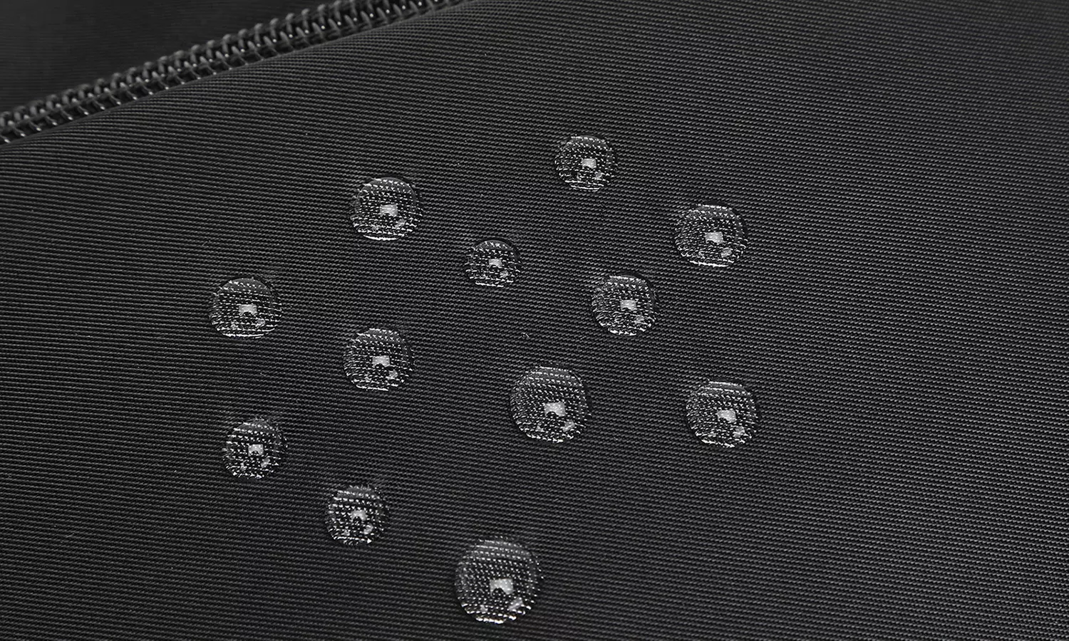 Wasserabweisende Reisetasche mit Kulturbeutel