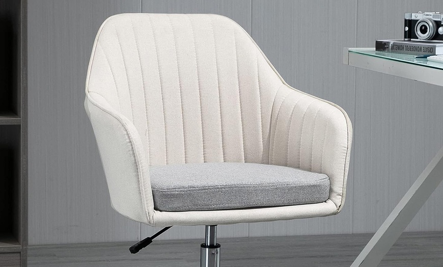 Image 3: Linen-Feel Beige Office Chair with Swivel Wheels