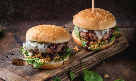 Menu hamburger con birre abbinate in San Frediano al Rione Brewpub (sconto fino a 57%)