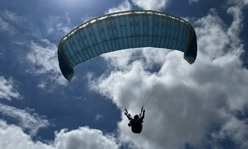 Image 1: Vuelo en parapente para 1 o 2 en Alicante con Parapente Airean