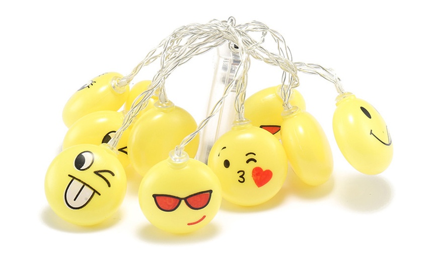 Image 7: Battery-Powered LED Emoji Light