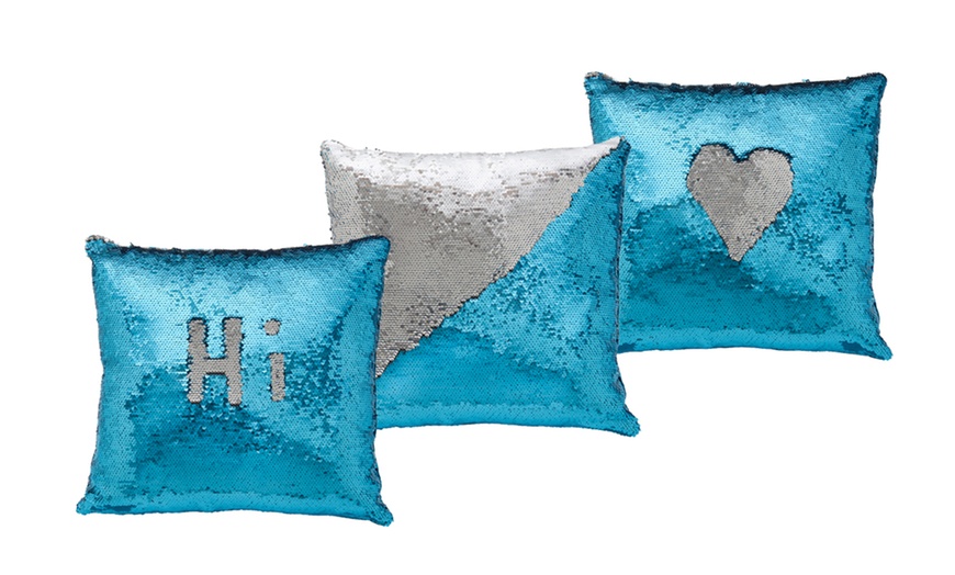 Image 7: Decorative Sequin Cushion