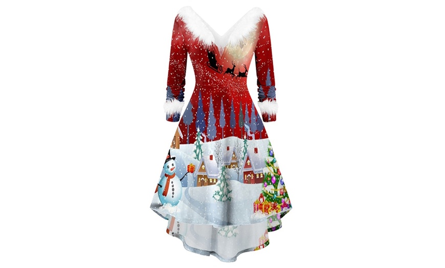 Image 6: Women's Christmas V-Neck Plush Dress