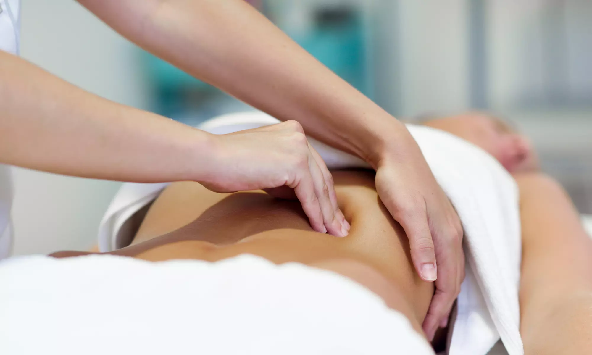 Masaż, fizjoterapia lub fizjoterapia kobiet oraz rehabilitacja