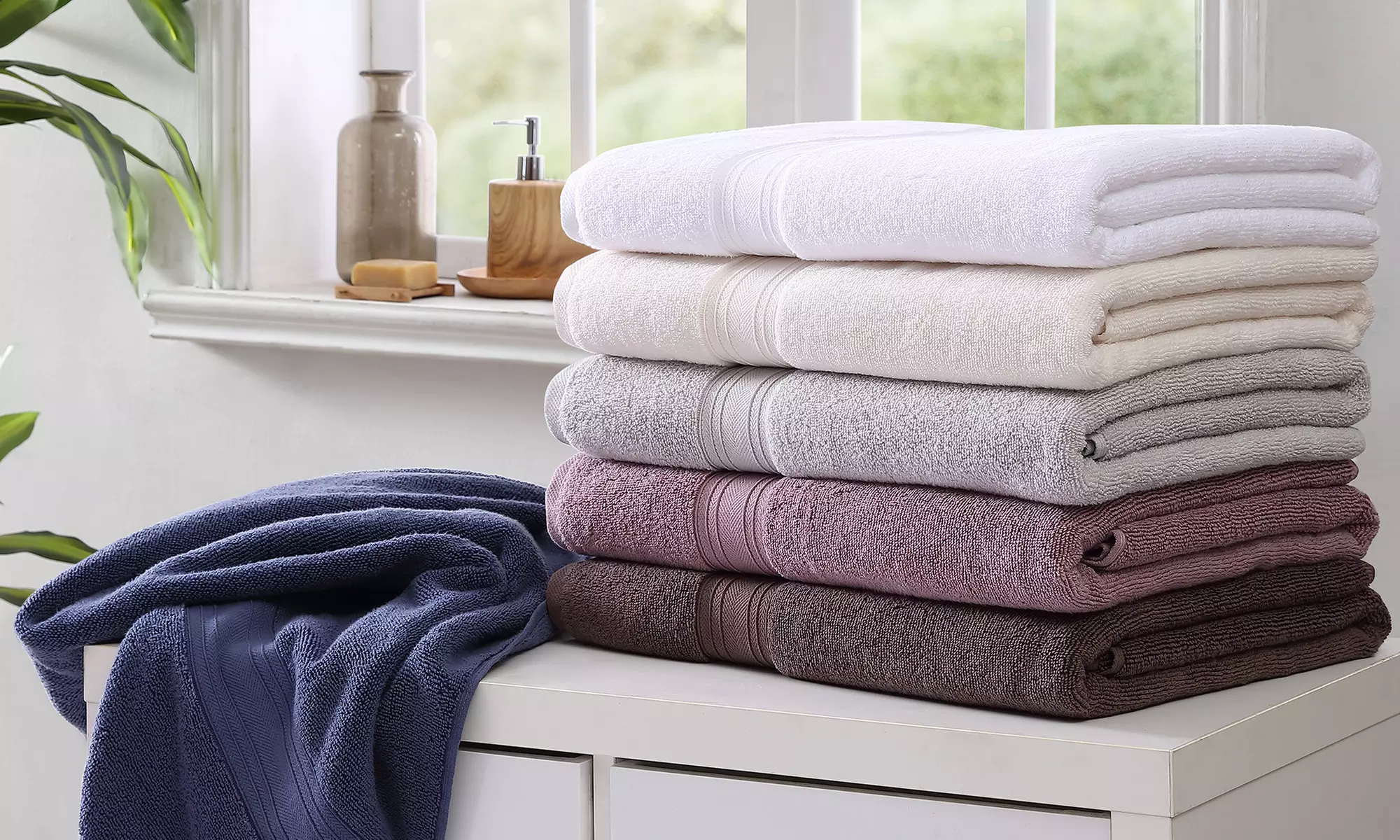 Royal Heritage 100% Cotton Zero Twist Oversized Bath Sheets (4-Pack) - Primary Image