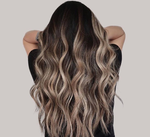 Partial Highlights and Hair Makeover Package for a Fresh New Look