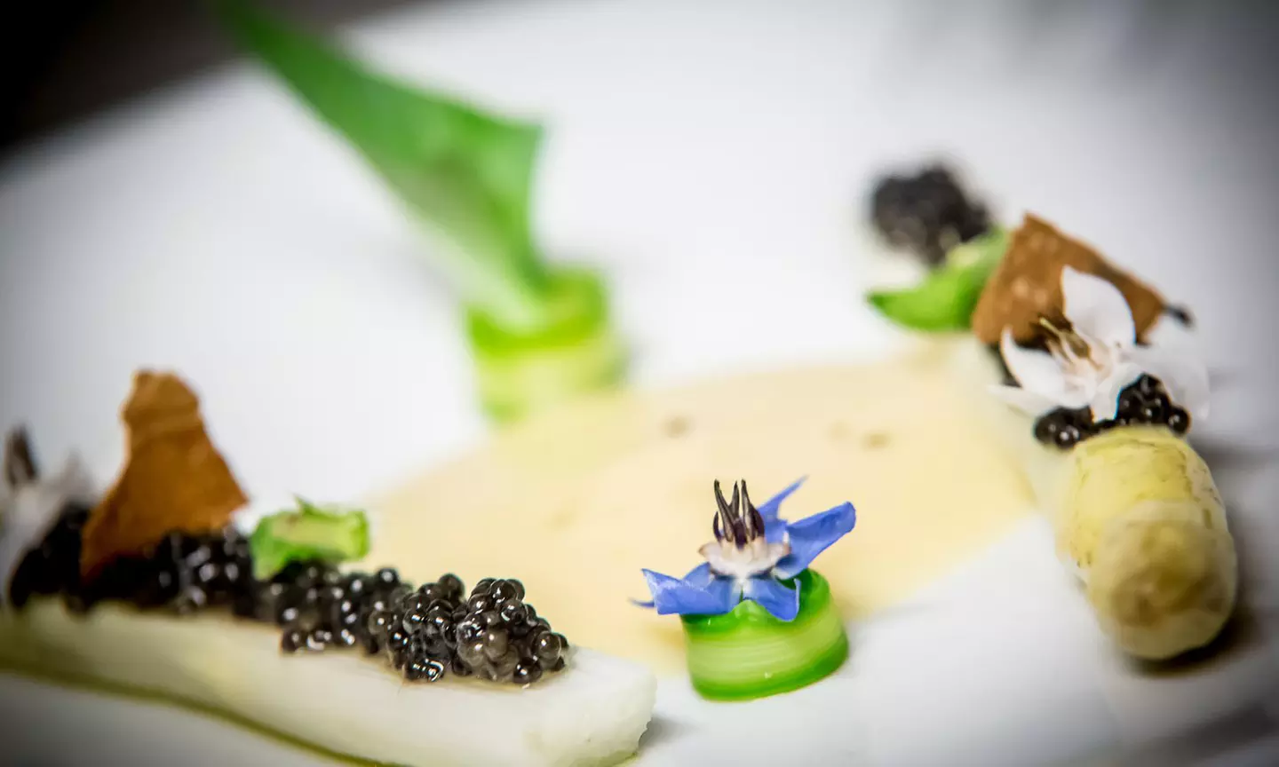 Menu Origine en 6 services à La Place de Mougins