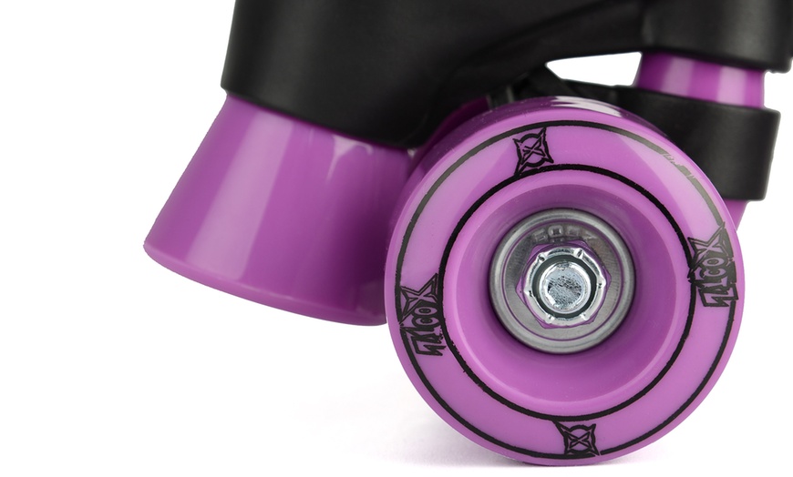 Image 10: Toyrific Xootz Quad Roller Skates