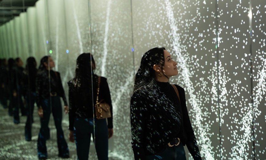 Image 5: World of Illusion Dublin Tickets for Adults and Children!  