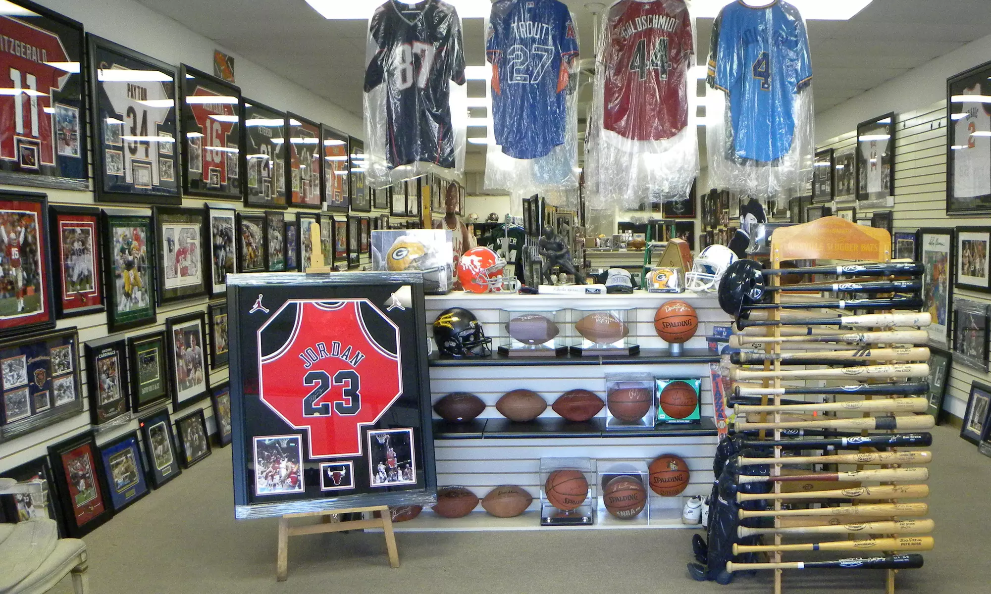 Up to 50% Off $100 Worth of Merchandise at Hall of Fame Collectables - Primary Image