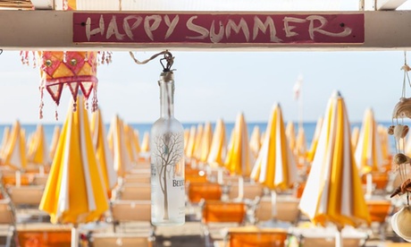 Borgio Verezzi: ingresso in spiaggia, ombrellone e sdraio, al lido Bagni Europa (sconto fino a 52%)