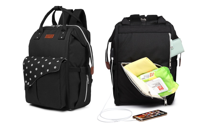 Image 6: USB Nappy Bag Backpack
