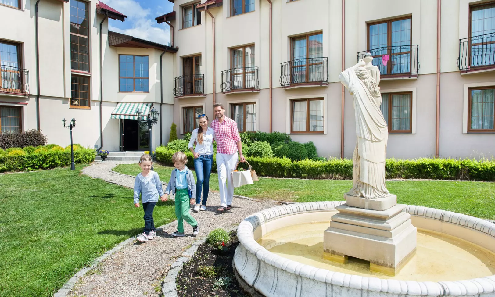 2-7 nocy z HB i opcjonalną rehabilitacją dla par i rodzin w Grzybowie