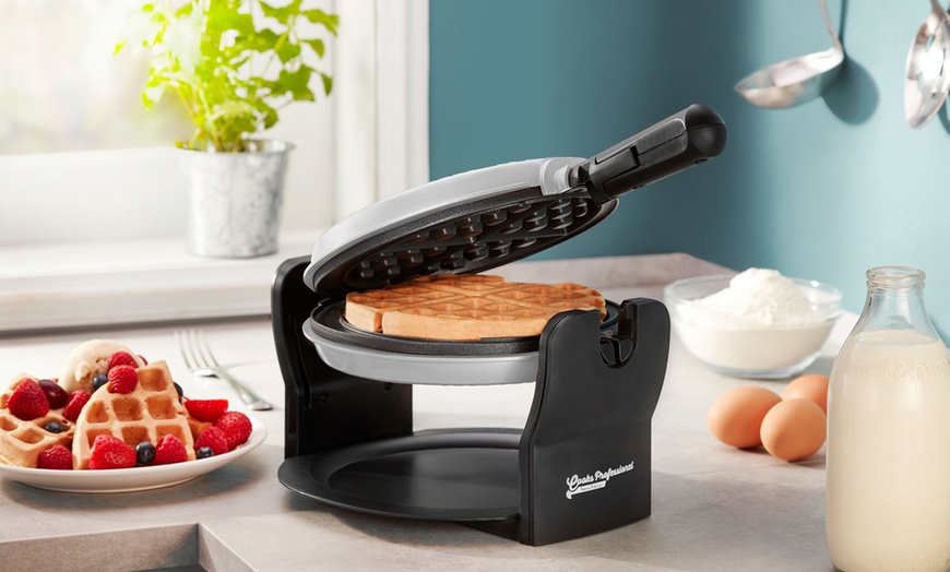 Image 2: Cooks Professional Waffle Maker