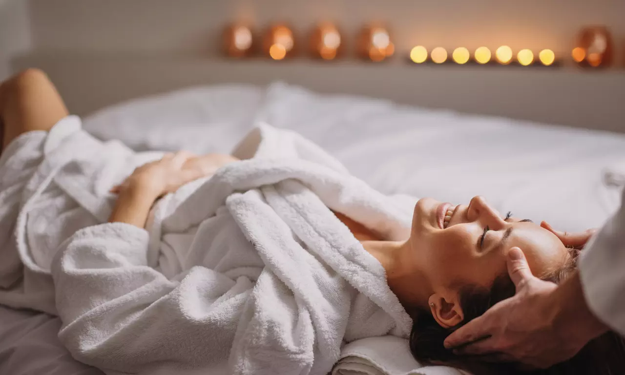 Rejuvenate with One or Two Oxygen Facial with Bt-Accent Air at Ellegant You (Up to 53%Off) - Image 2