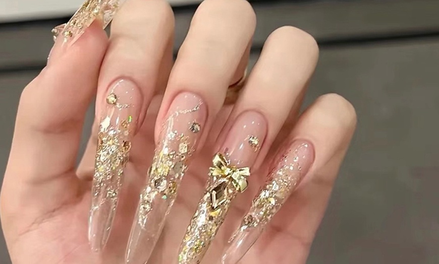 Image 2: Up to 30% Off on Salon-Shellac/No-Chip Mani-Pedi at Top Nail Beauty Salon