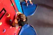 ¡Un plan de lo más divertido! Acceso de 1 h a camas elásticas o escalada lúdica de Climbat Kids Thader, al 19% - Second Medium