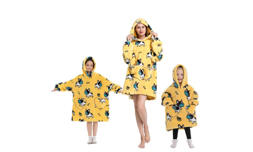 Image 51: Matching Family Snuggle Hooded Blanket