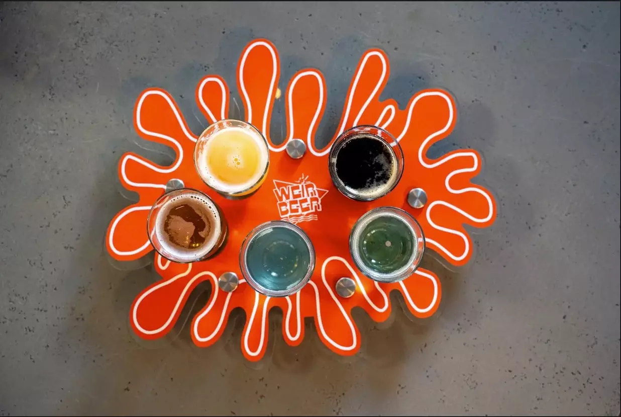 Beer Flight, 1,2 or 4 Pints, 1,2 or 4 Crowlers to Go for 2 or 4 People