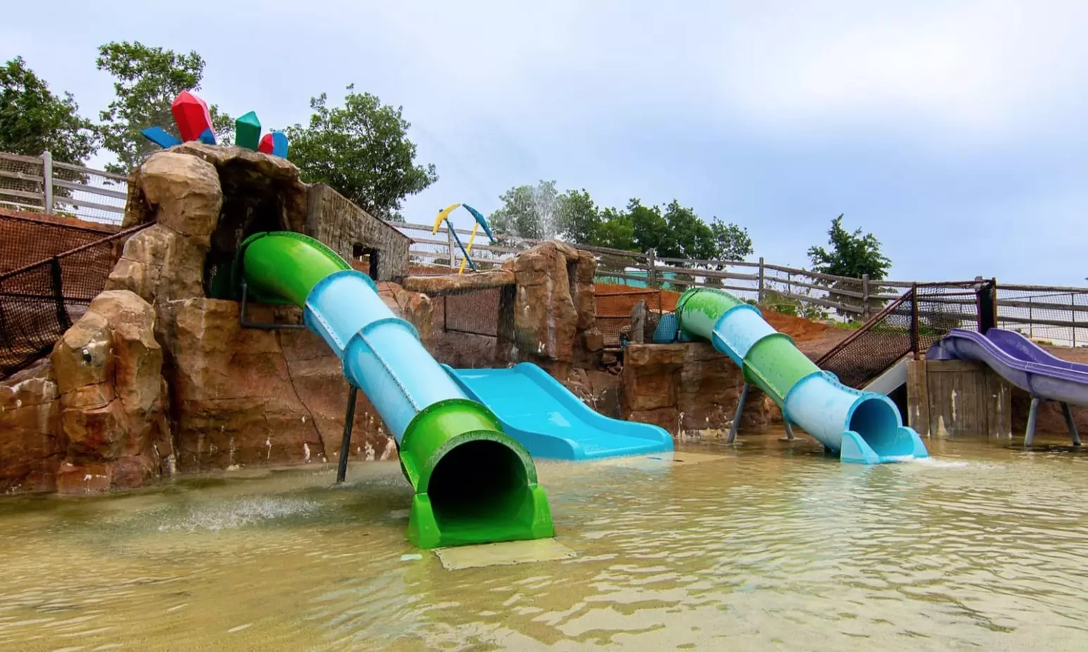 Up to 39% Off Admission to Splash Kingdom Waterpark Hudson Oaks