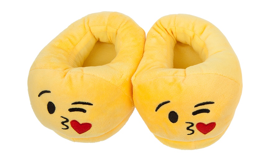 Image 2: Emoji Kids' Slippers