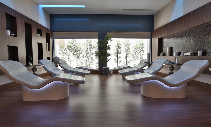 Image 5: Rejuvenating Packages,Thalgo Spa