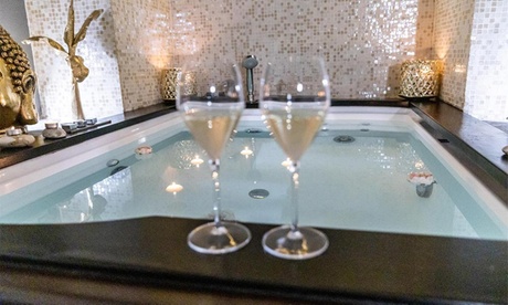 Roma: Suite o Superior con Jacuzzi per 2, colazione,cena, Spa privata, massaggi, al Navona Palace Luxury Inn