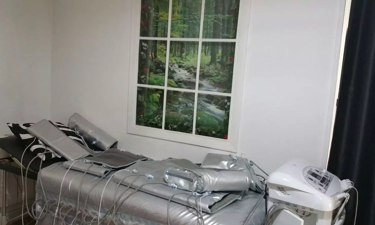 Tratamiento drenante con aparatología a elegir en Estética Vanity