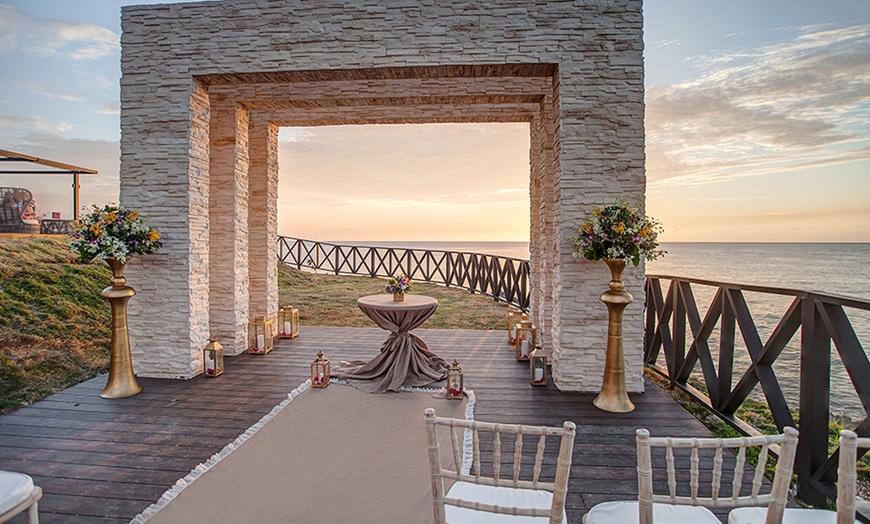 Image 17: ✈ All-Incls. Grand Lido Negril Resort with Air from JetSet Vacations