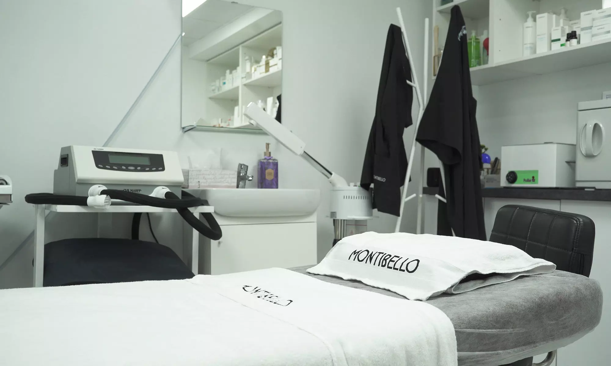 ¡Adiós al frizz, hola al cabello sedoso! Alisado brasileño u orgánico