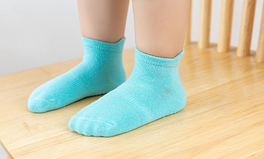 Image 3: Pack of Six Children's Non-Slip Socks