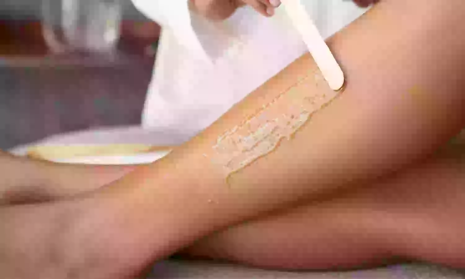 Body Waxing for Full-arm, Full-leg & Underarm + Opt Eyebrow & Upperlip