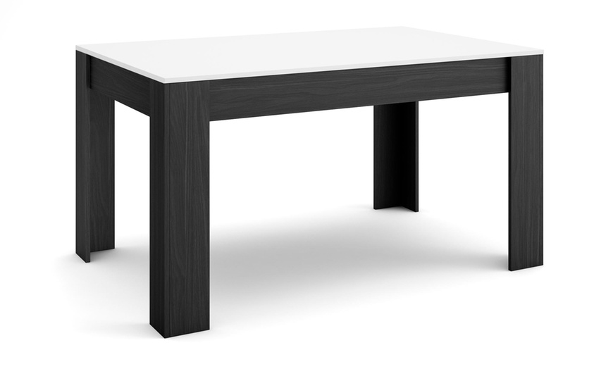 Image 4: Eettafel 'Exo'