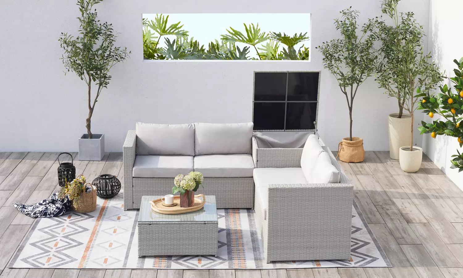 Salon de jardin 4 places Kocoon en résine tressée, modèle "Oacari"