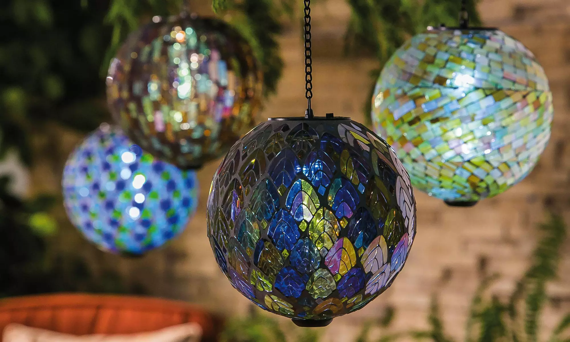 Solar Hanging Gazing Ball - Primary Image