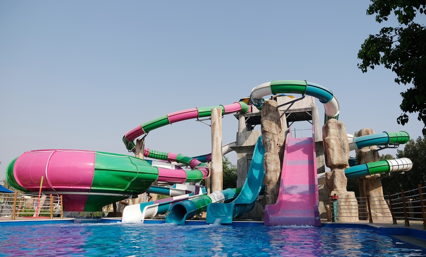 Image 7: Al Montazah Pearls Kingdom Water Park