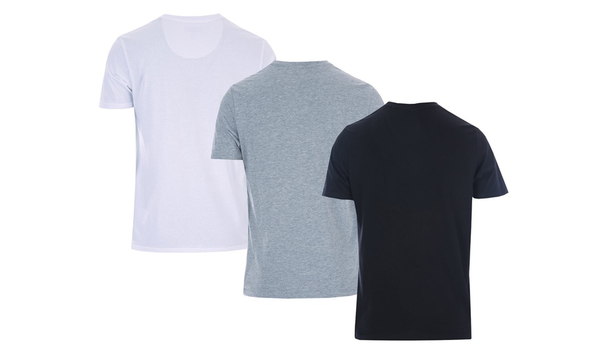 Image 8: Men's Three-Pack T-Shirt