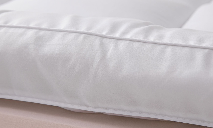 Image 8: 10cm Soft Mattress Topper with Anti-Allergy Polyester Filling