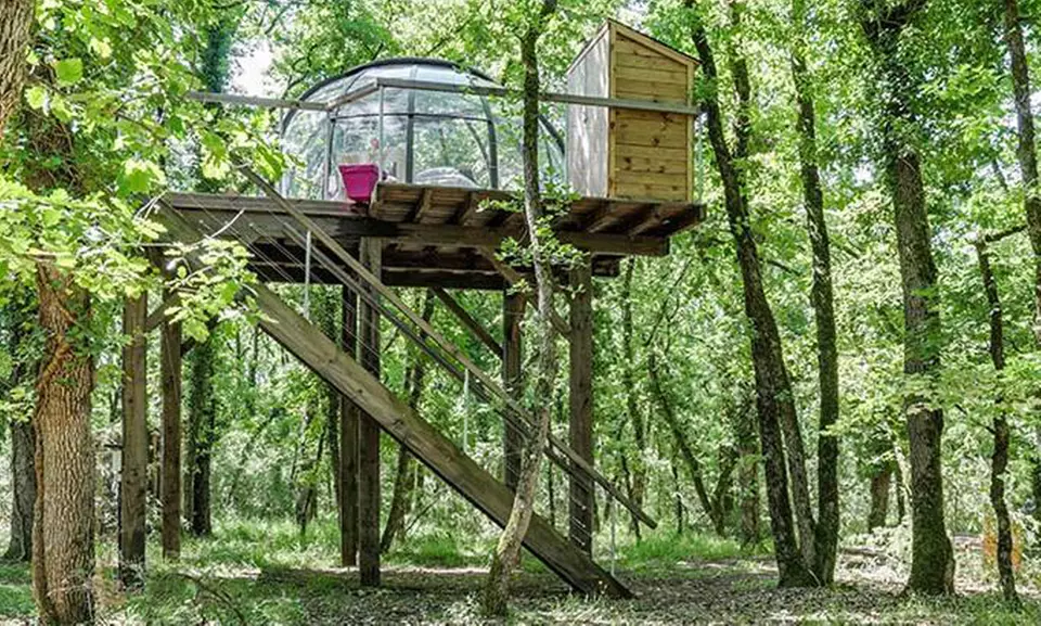 Occitanie : 1 nuit avec petit-déjeuner, bain nordique et option dîner à l'Atmo' Sphère pour 2 personnes - Primary Image