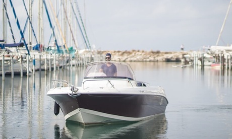 Location de bateau à moteur de 2 ou 4h h dès 119,90 € chez B2E Location