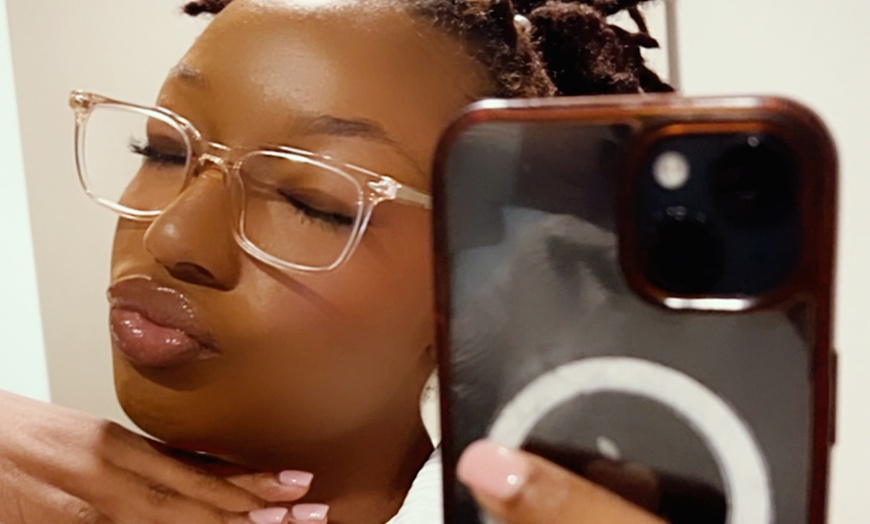 Image 9: Achieve the Perfect Full or Soft Glam Look with Expert Makeup