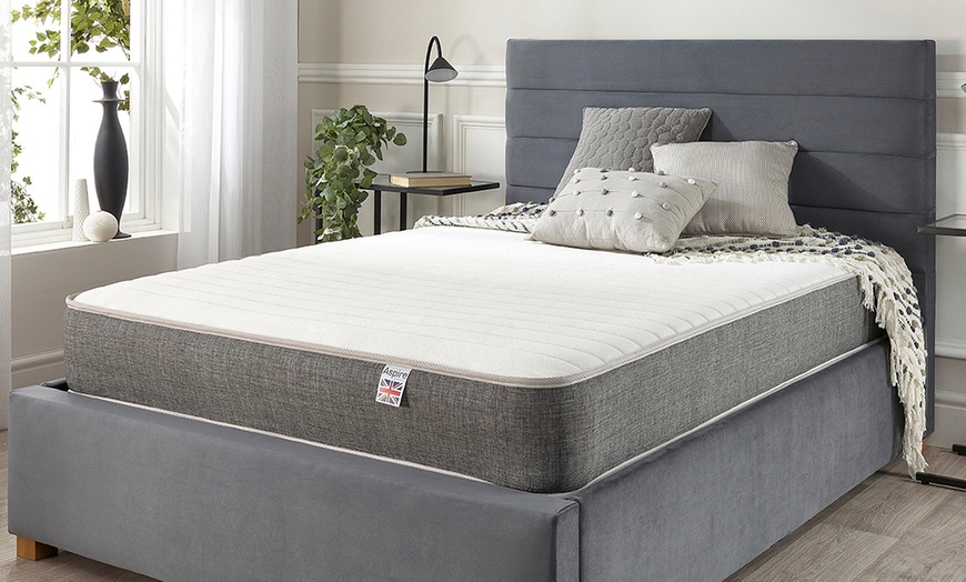 Image 2: Pocket+ 3000 Memory Hybrid Nine-Layer Mattress