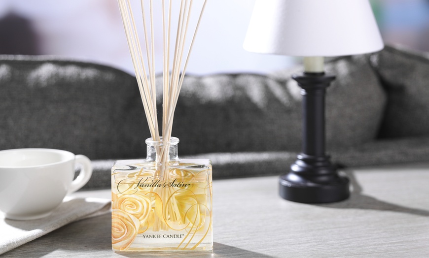 Image 10: Yankee Candle Reed Diffuser