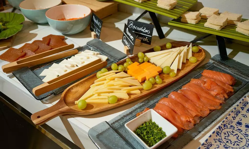 ✈ Siviglia 4*: Volo diretto più 2, 3 o 4 notti in hotel