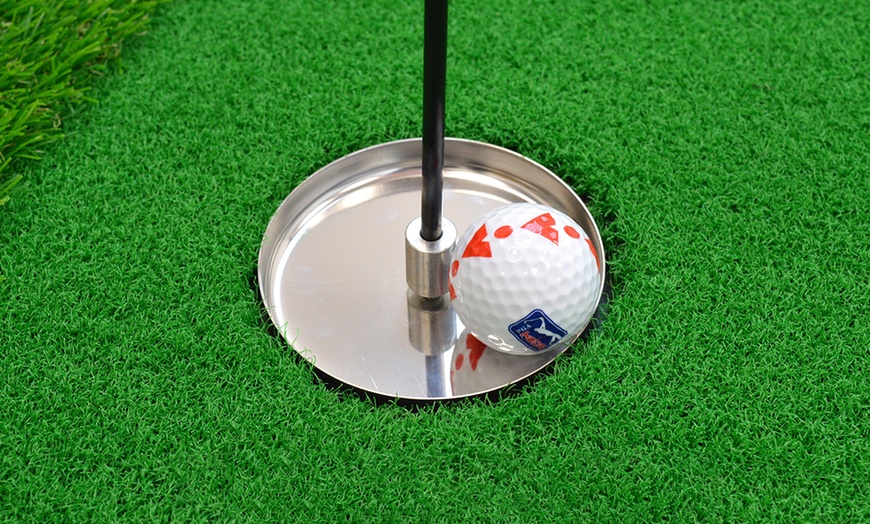 Image 8: PGA Tour Putting Mat