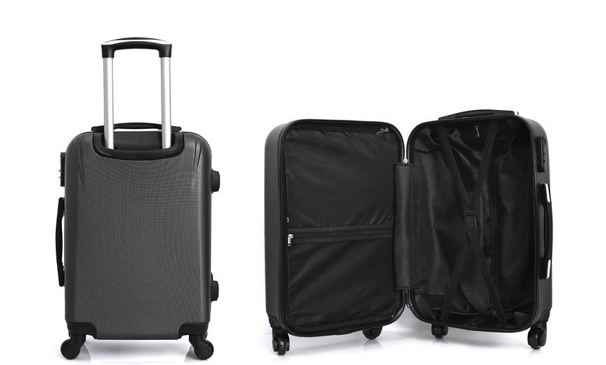 Image 16: Black Three-Piece Luggage Sets